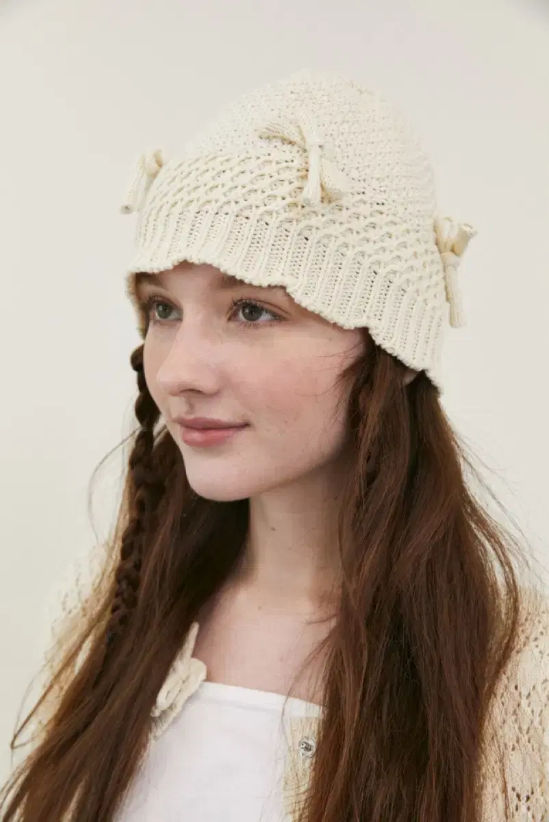 삭스어필 ribbon crochet hat ivory